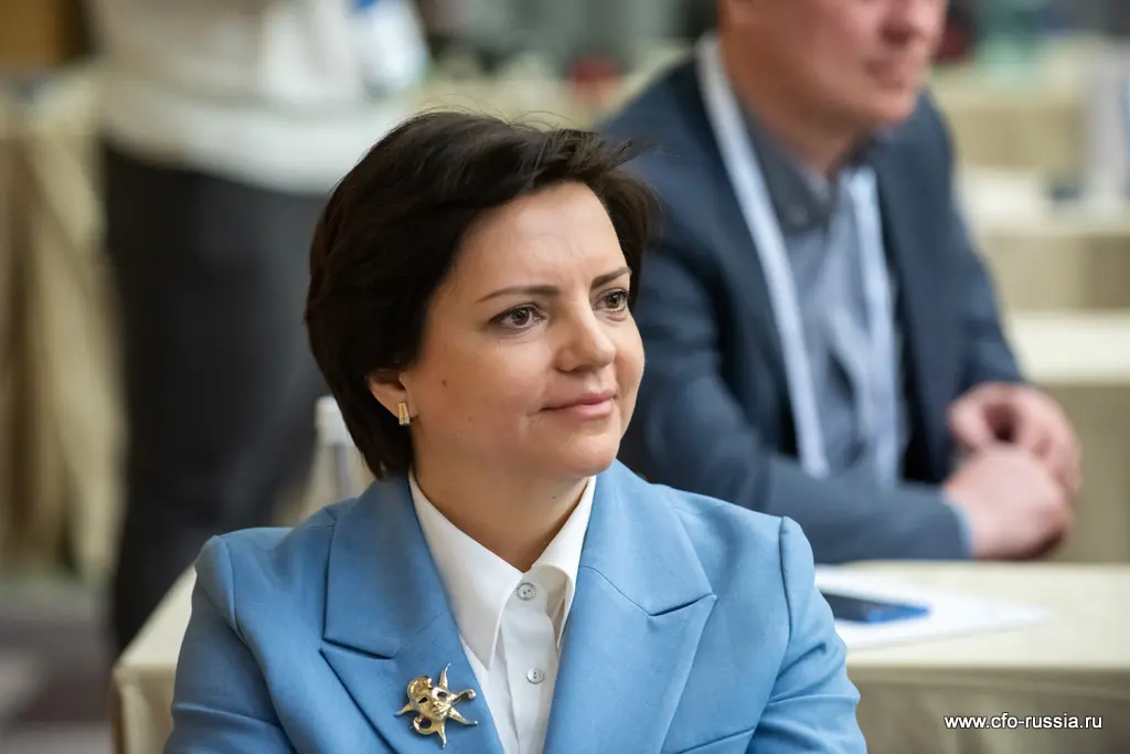 Майя Евдокимова<br />
Генеральный директор<br />
Интер РАО – Управление сервисами<br />
 ART_3873 Evdokimova.jpg
